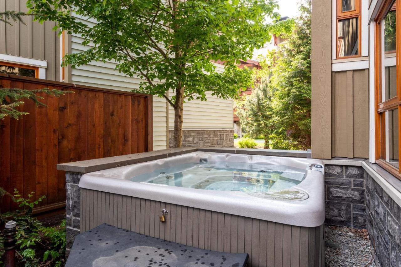 Fitzsimmons Walk Deluxe Townhome With Private Hot Tub Village Walking Distance Holiday home Whistler