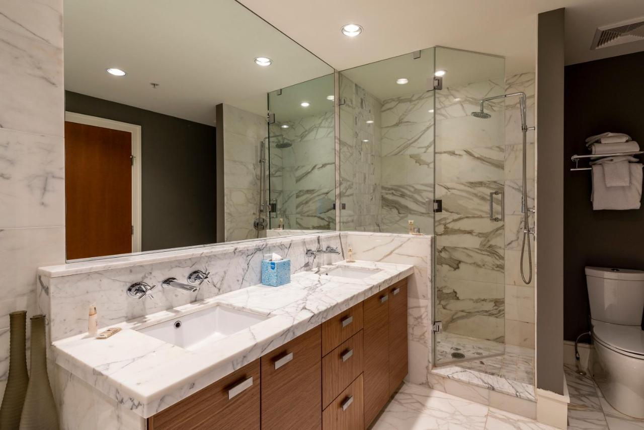 Fitzsimmons Walk Deluxe Townhome With Private Hot Tub Village Walking Distance Holiday home