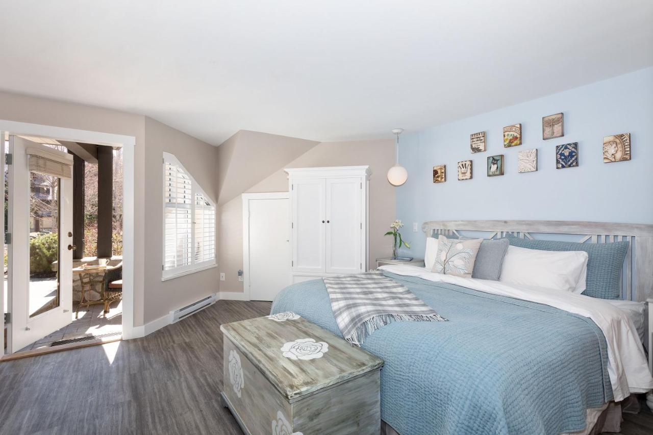 Renovated & Spacious 1bed/2bath Village Whistler