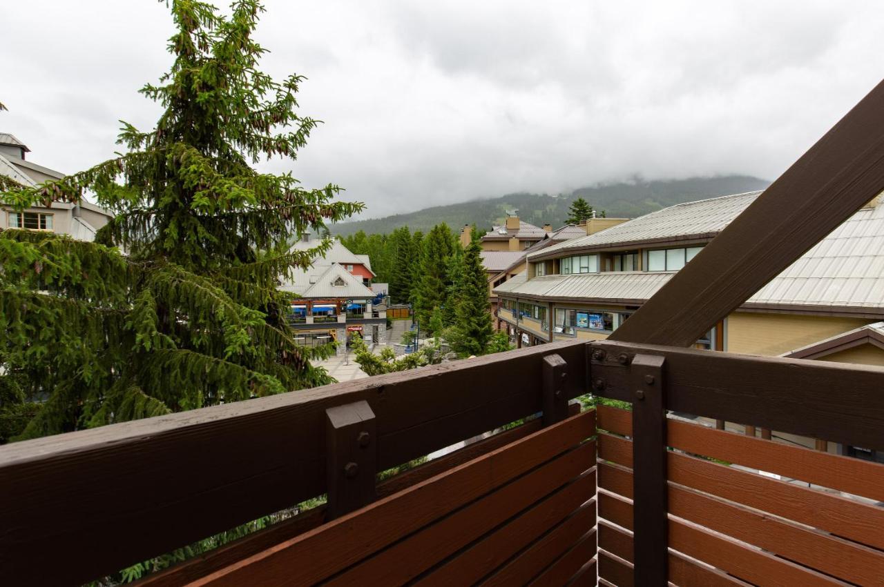 Blackcomb 3* Whistler