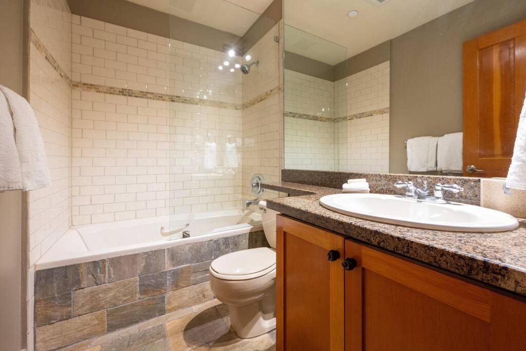 Wildwood By Cozystay Signature Whistler