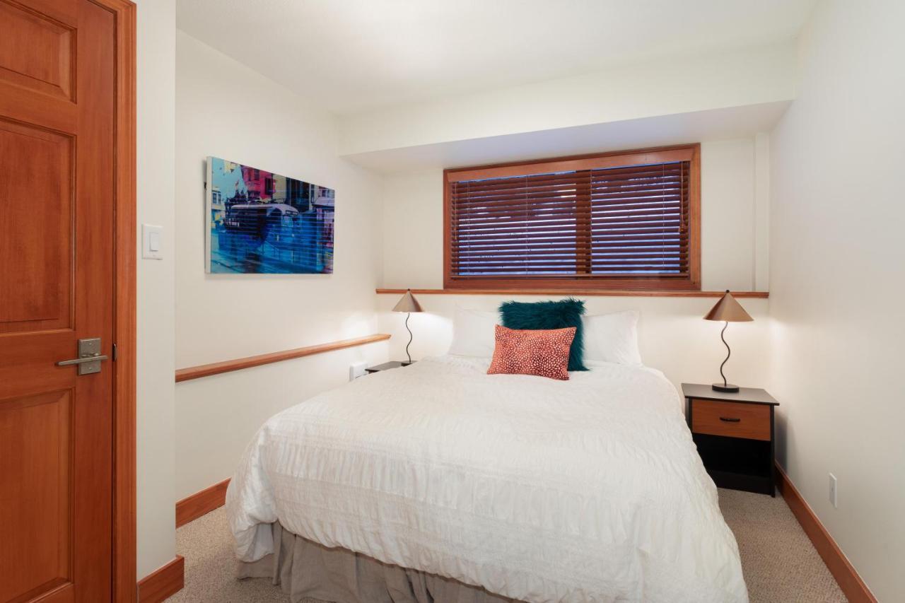 Luxury 5 Bedroom Blueberry *