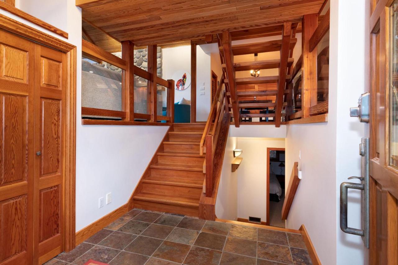 Luxury 5 Bedroom Blueberry Holiday home