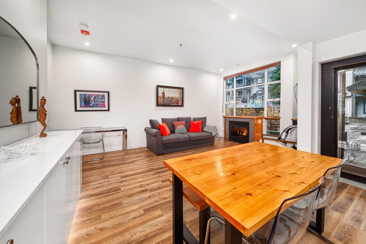 Luxury And Modern At Blackcomb Base Apartment