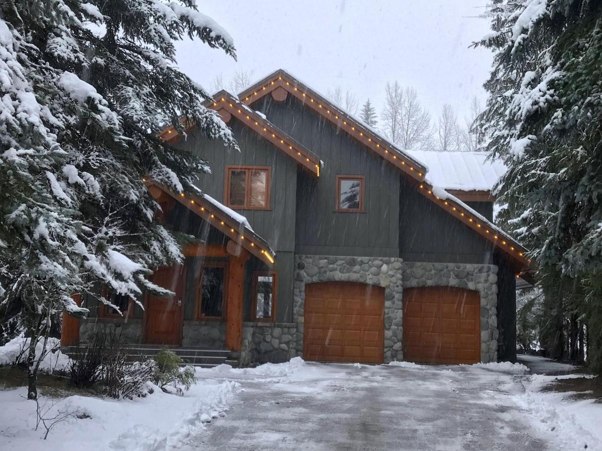 8140 Nicklaus North * Whistler