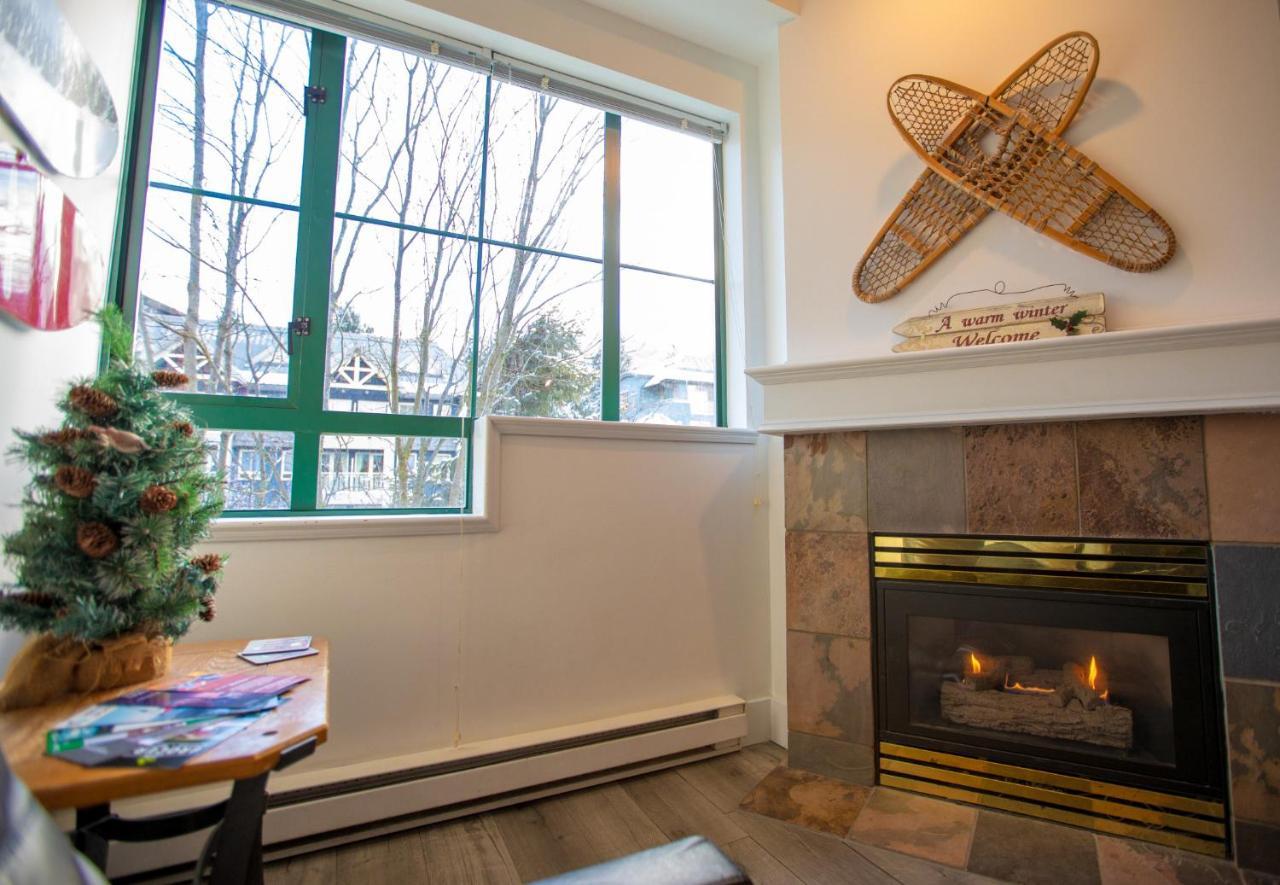 The Apres, Village With Hot Tub And View Apartment