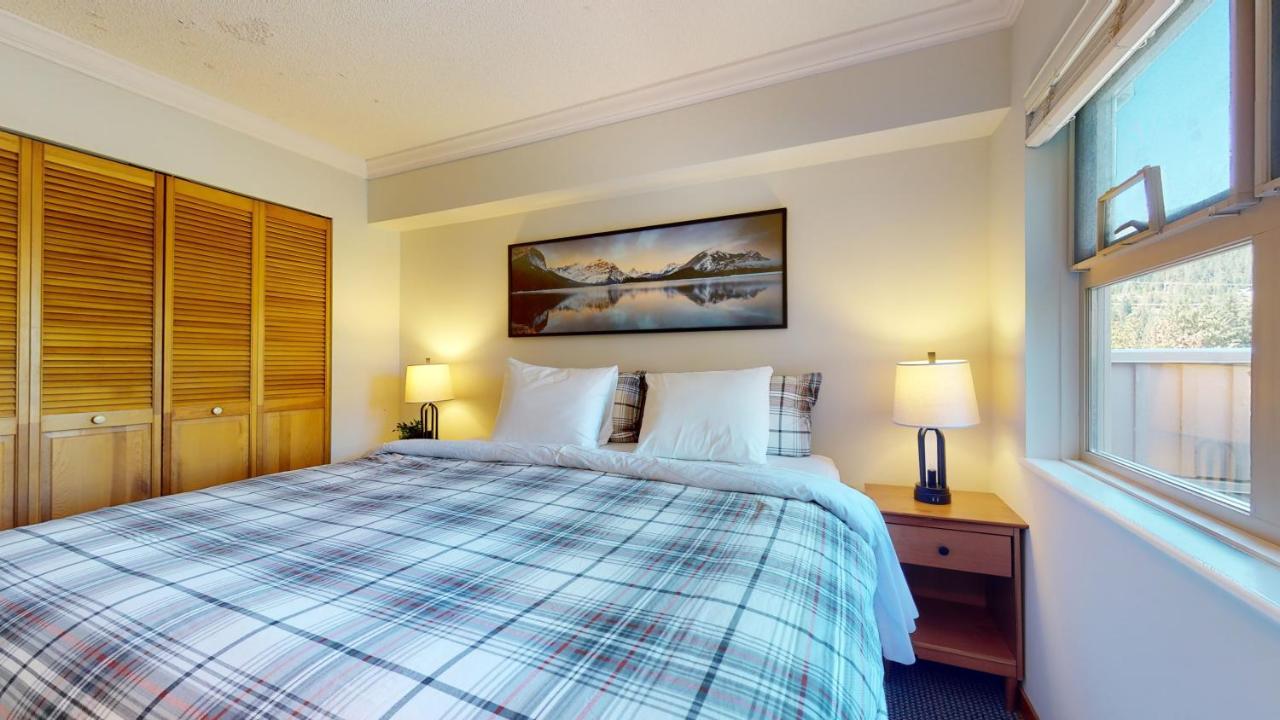 Cozy 1br, Steps From Creekside Gondola By Harmony Vacations * Whistler