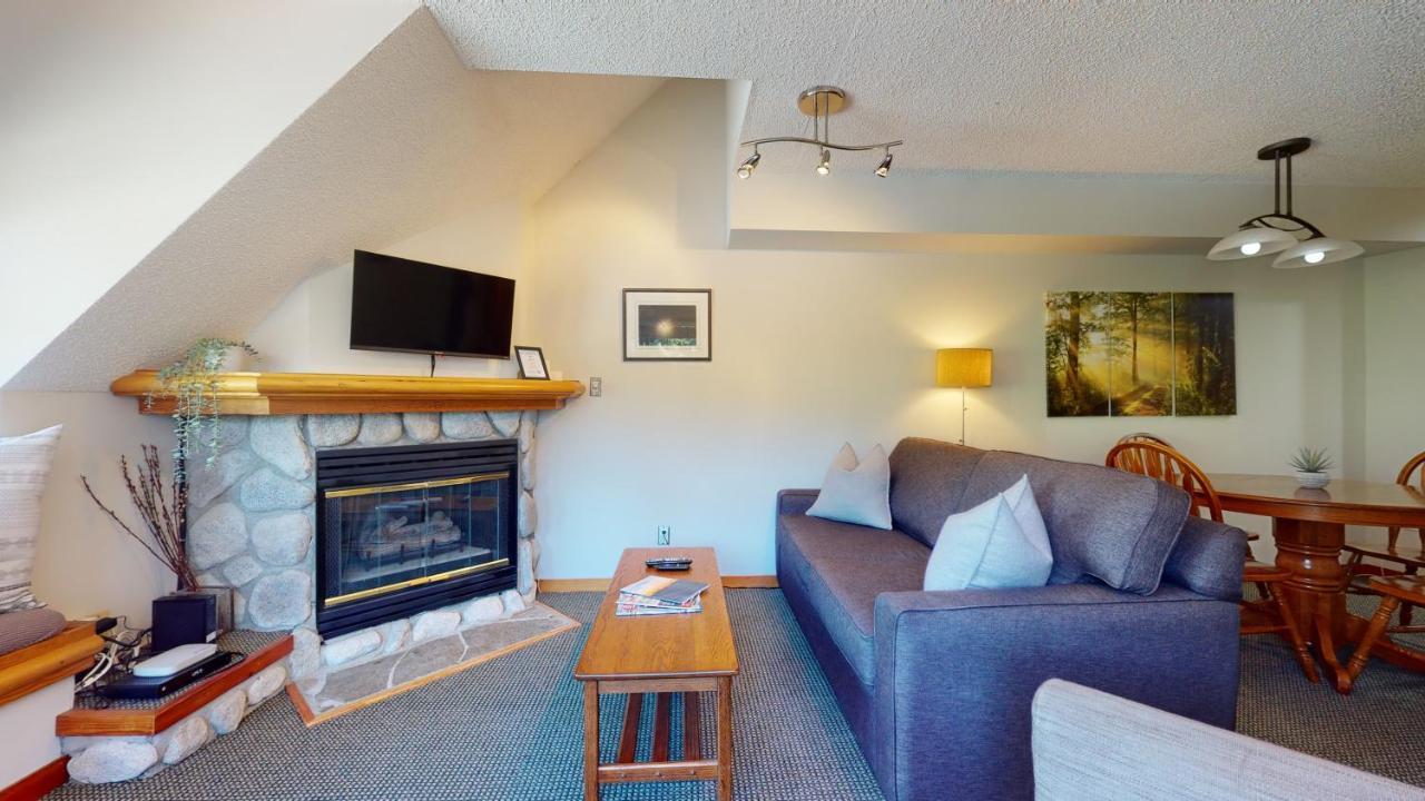 Cozy 1br, Steps From Creekside Gondola By Harmony Vacations * Whistler