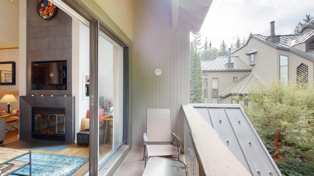 Stylish In A Prime Location By Harmony *