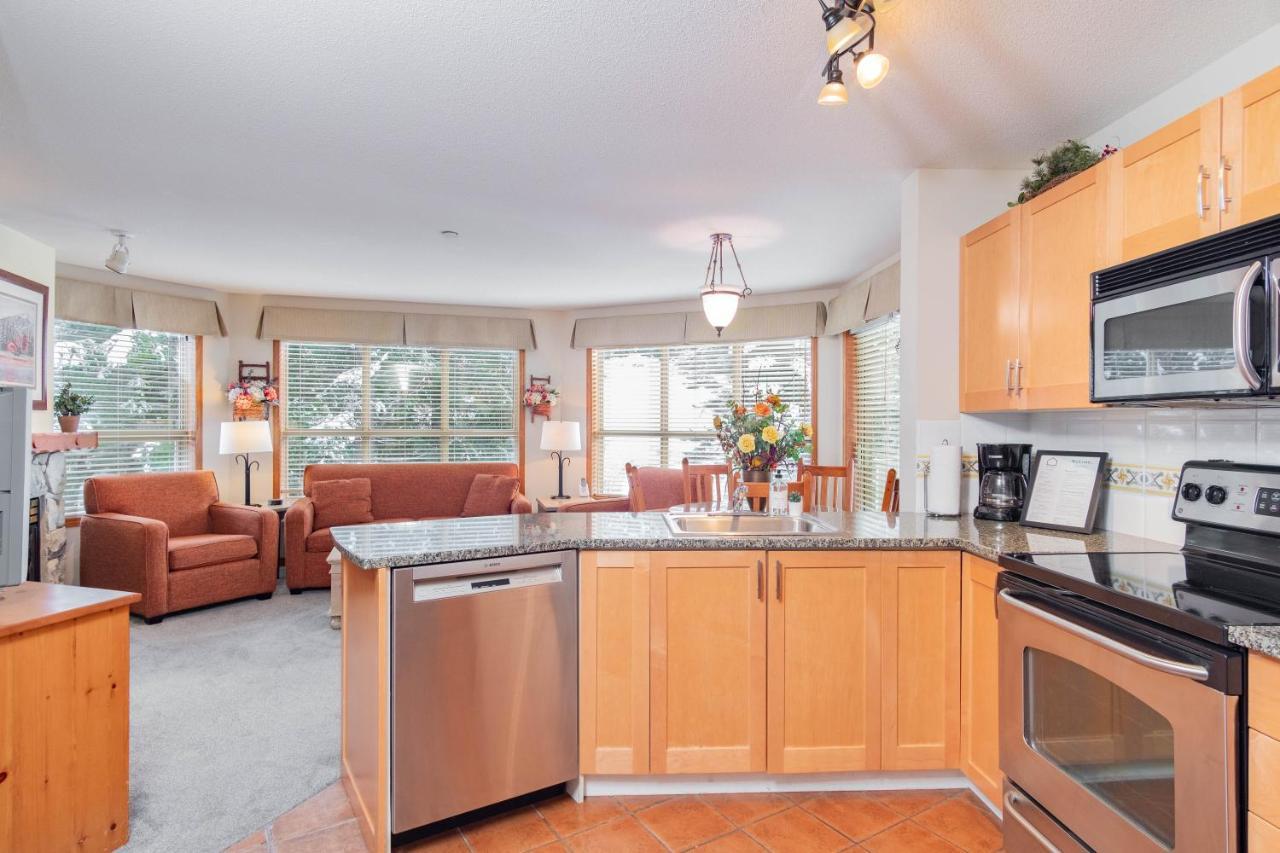 The In Out Two Bedroom At Aspens