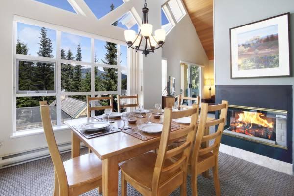 Snowbird By Elevate Vacations Apartment Whistler