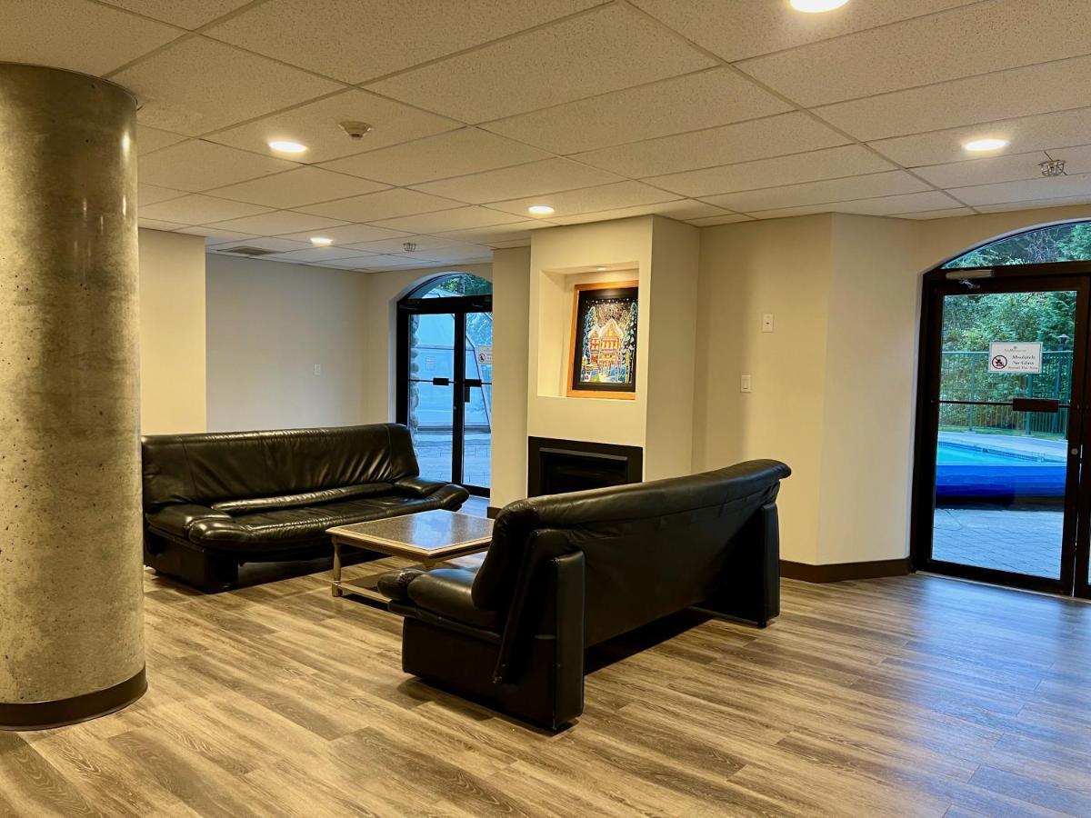 Apartment 1 Bed Family Friendly On Quiet Blackcomb - Sleeps 5 *