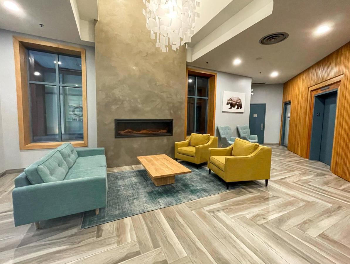 Alpenglow Mountain Family Studio By Mva Apartment Whistler