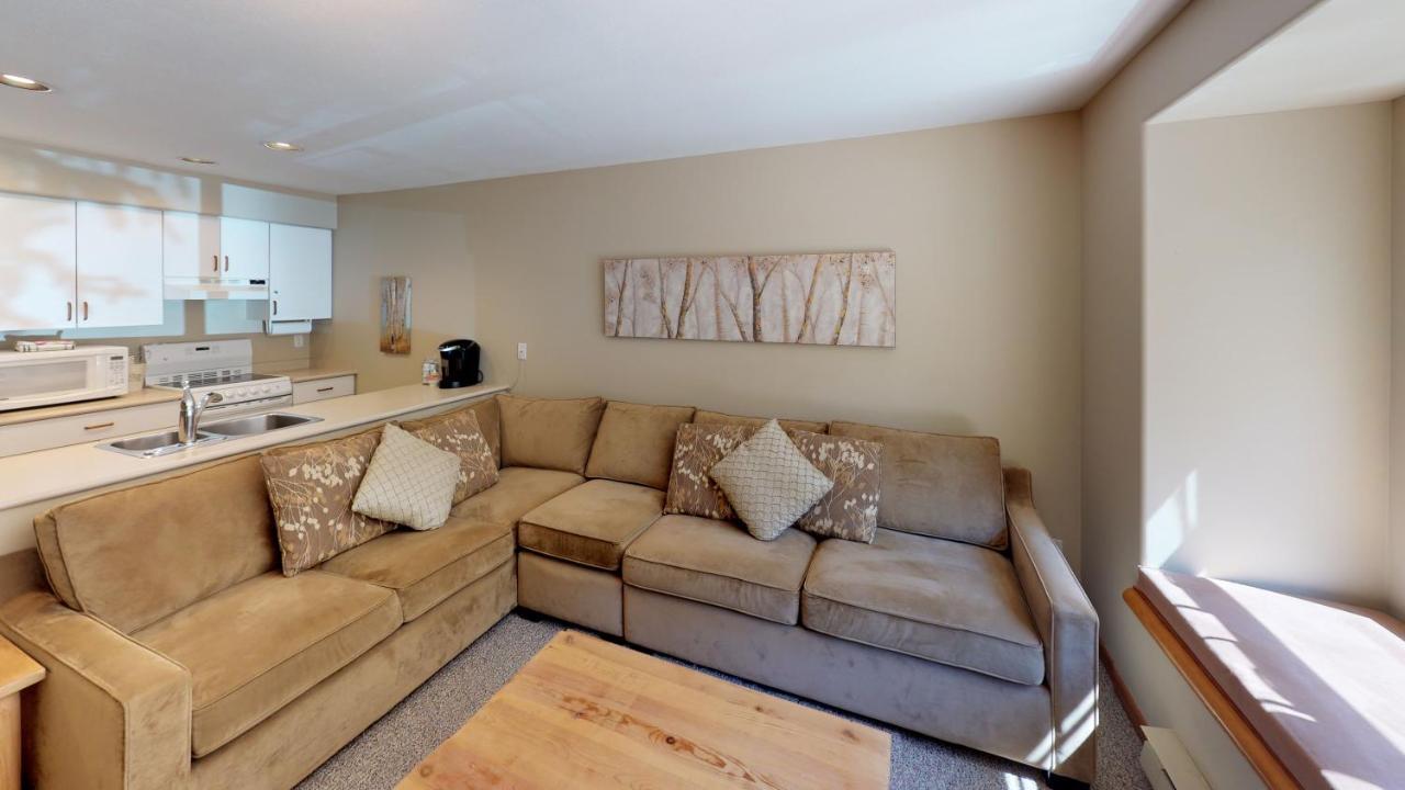 Apartment Lake Placid By Premier Whistler