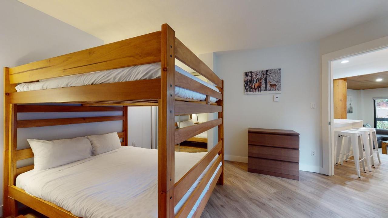 Ironwoods On Blueberry Hill By Blackcomb Vacation Apartment *