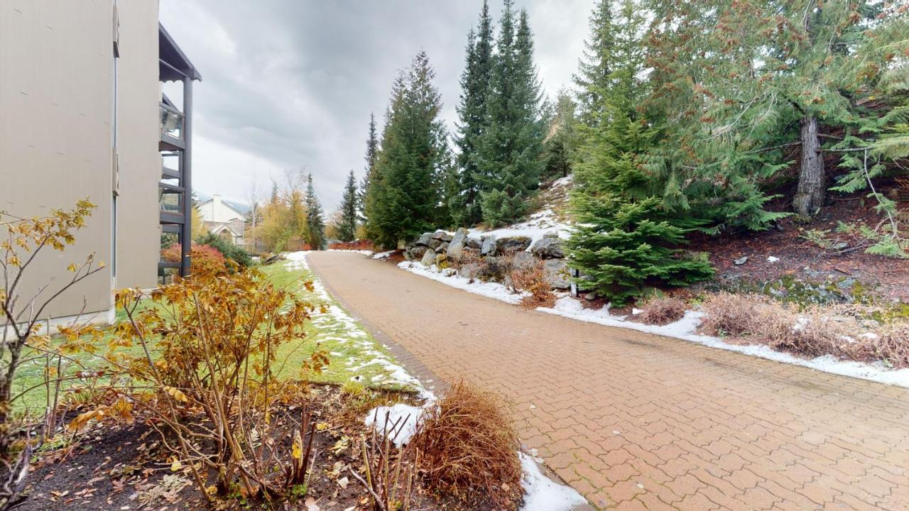 Ironwoods On Blueberry Hill By Blackcomb Vacation