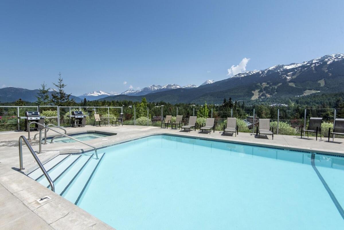 Ironwoods On Blueberry Hill By Blackcomb Vacation Apartment Whistler