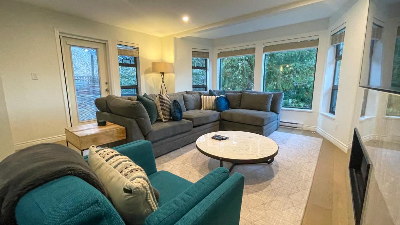 3br Stunning Recently Renovated By Harmony Holiday home *