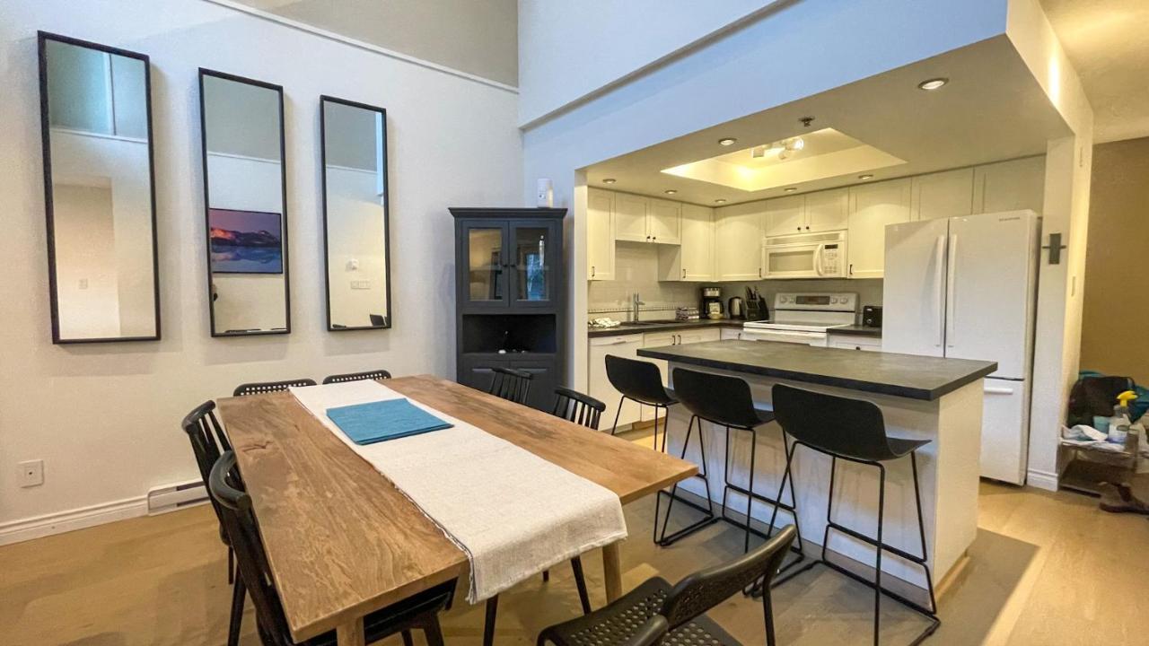 3br Stunning Recently Renovated By Harmony * Whistler