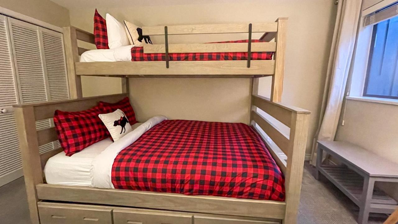 3br Stunning Recently Renovated By Harmony Whistler