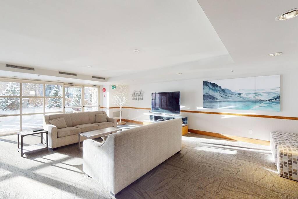 Apartment Aspens By Wb Vacation Whistler