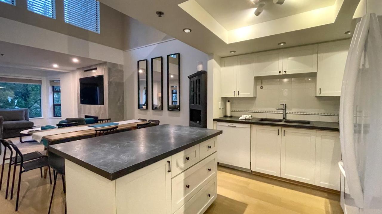 3br Stunning Recently Renovated By Harmony * Whistler