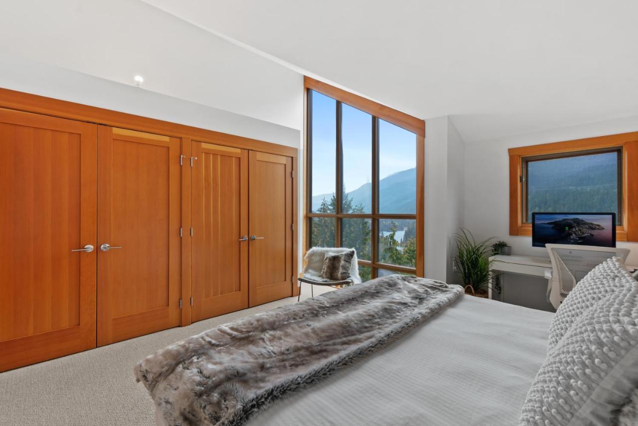 'treehouse' Holiday home Whistler