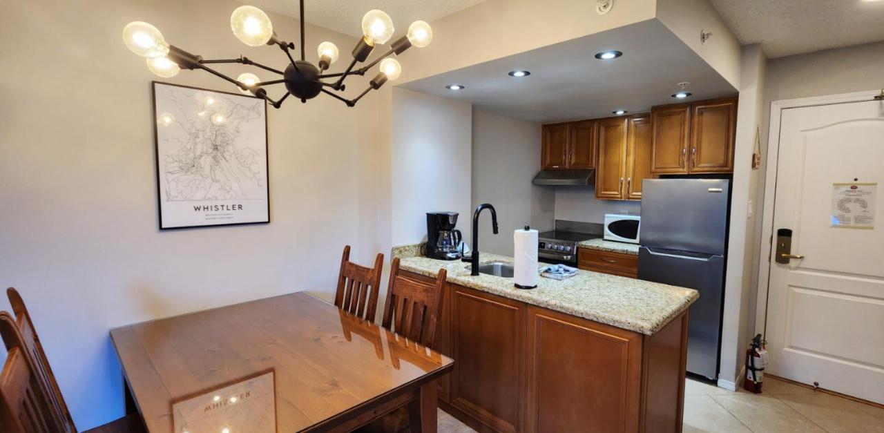 Holiday home 1br Cozy W Pool And Hot Tub By Harmony Whistler