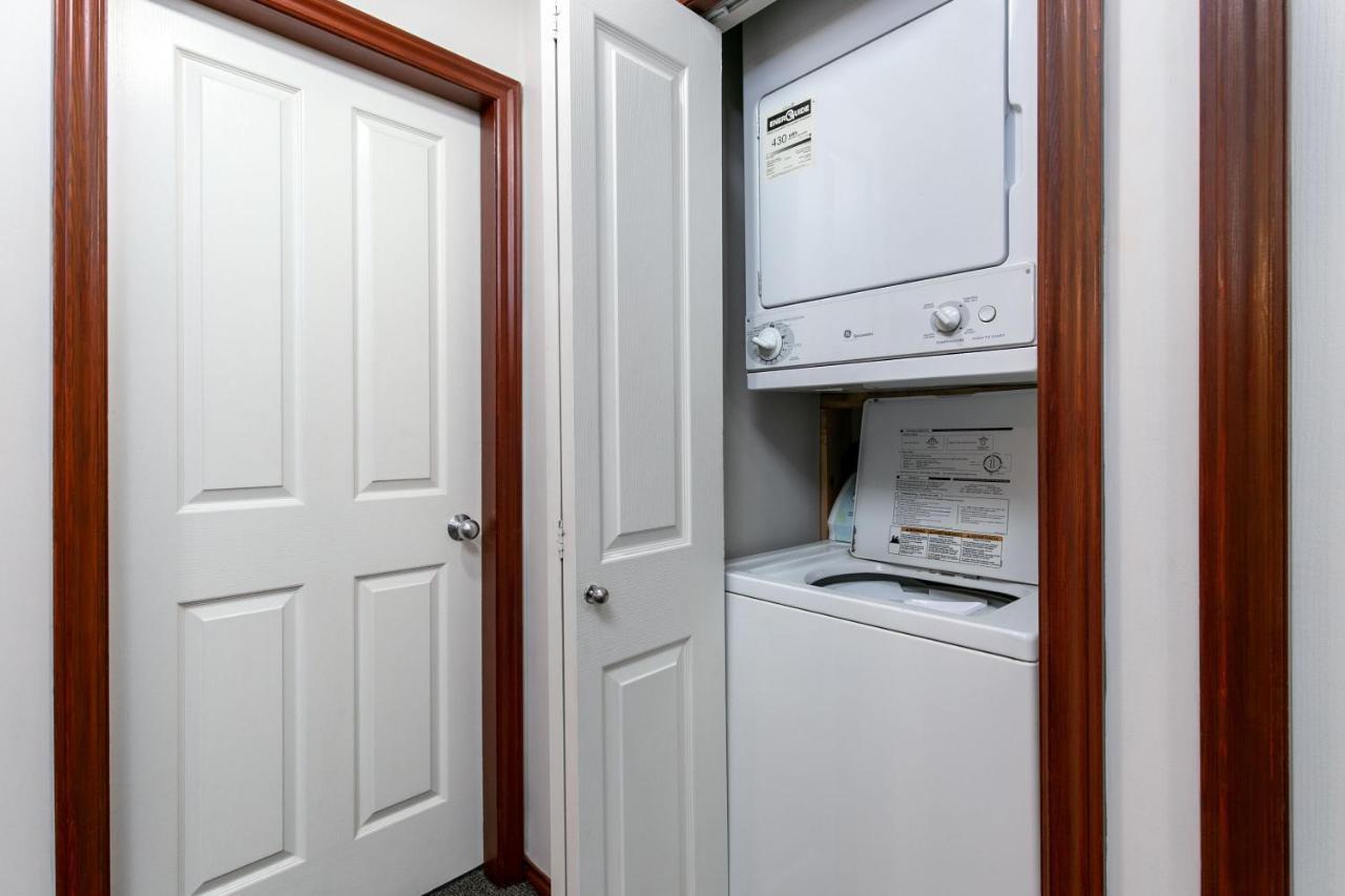 Apartment Glaciers Reach By Allseason Vacation Whistler