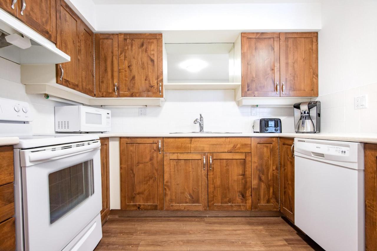 Fitzsimmons B - Private Sauna, Located In The Heart Of Village * Whistler