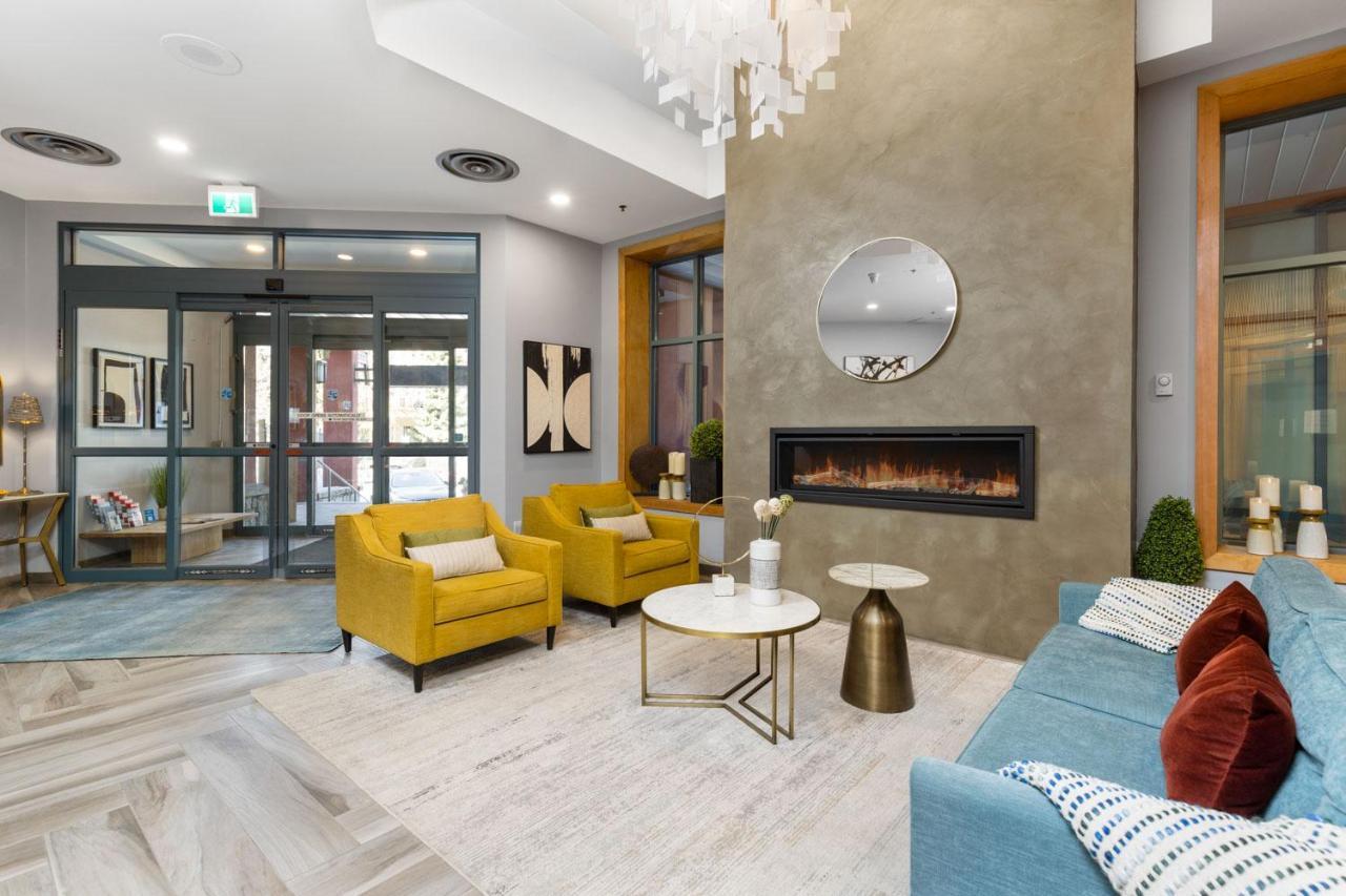 Apartment Alpenglow Suite: Village Mountain Retreat