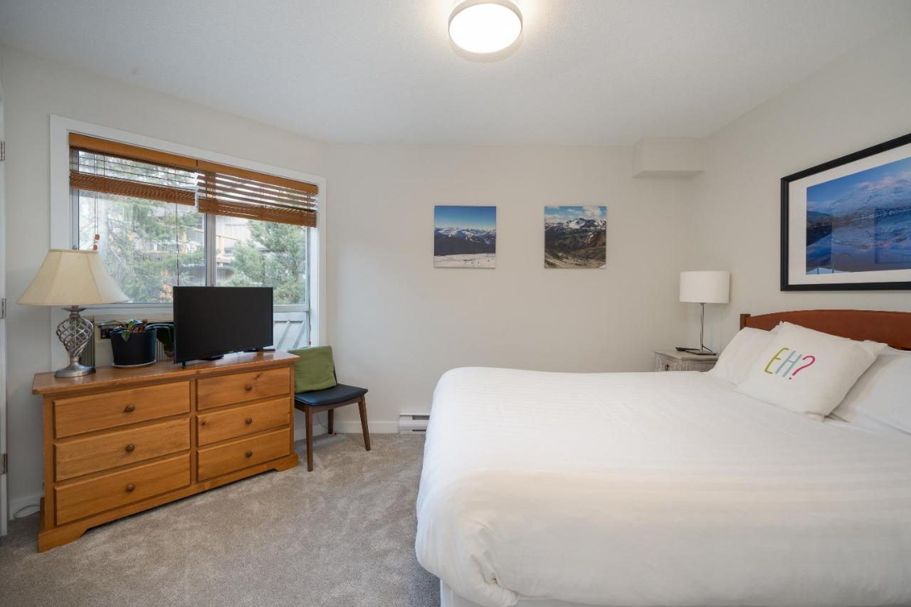 Apartment Glaciers Reach By Allseason Vacation *