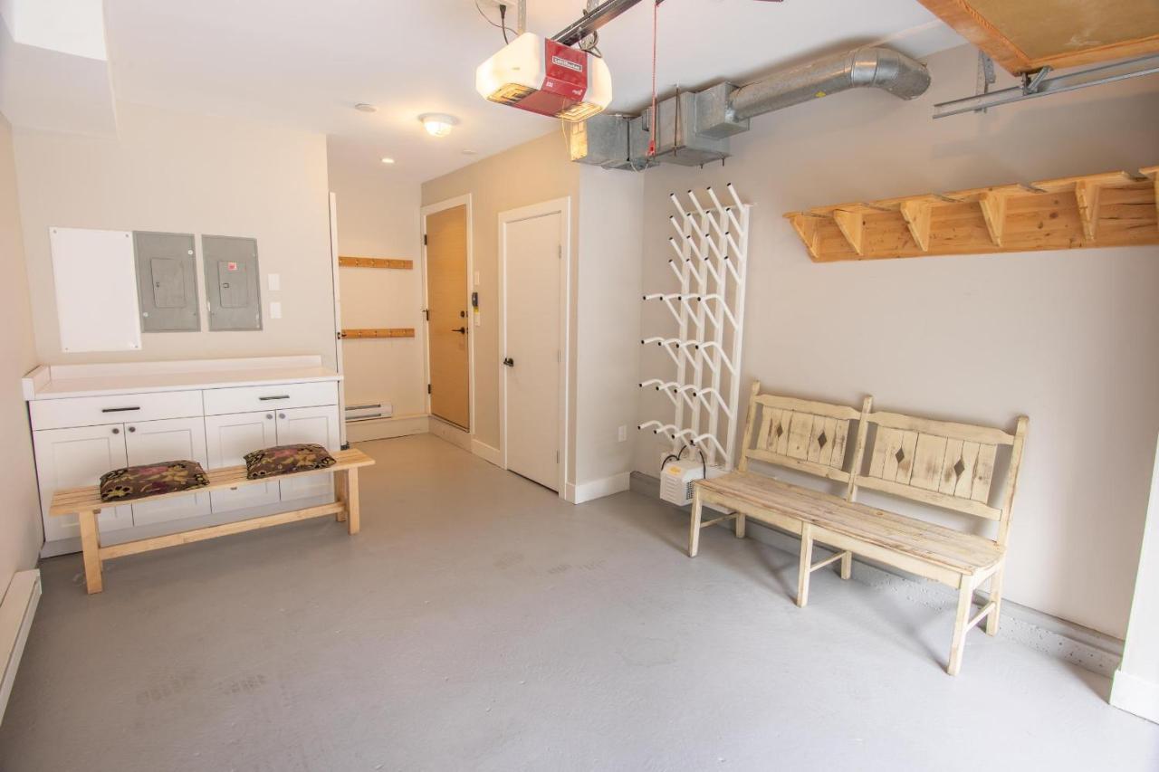 Pinnacle Ridge 36 - In Out, Newly Renovated, Private Hot Tub, Wood Fireplace Holiday home *