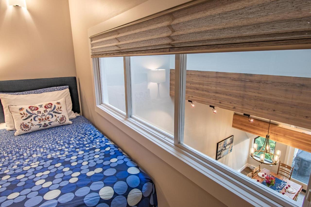 Pinnacle Ridge 36 - In Out, Newly Renovated, Private Hot Tub, Wood Fireplace Holiday home *