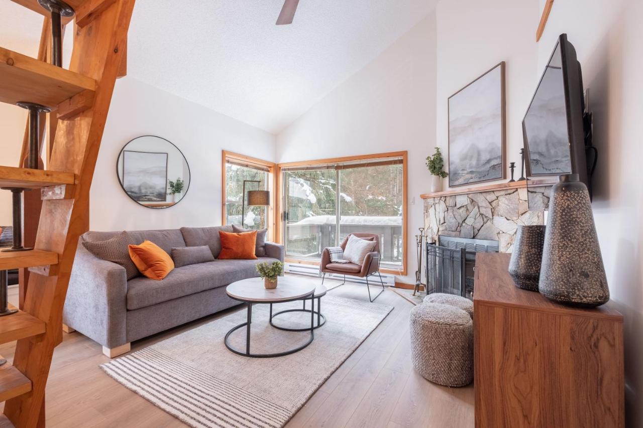 Powderview By Outpost Apartment