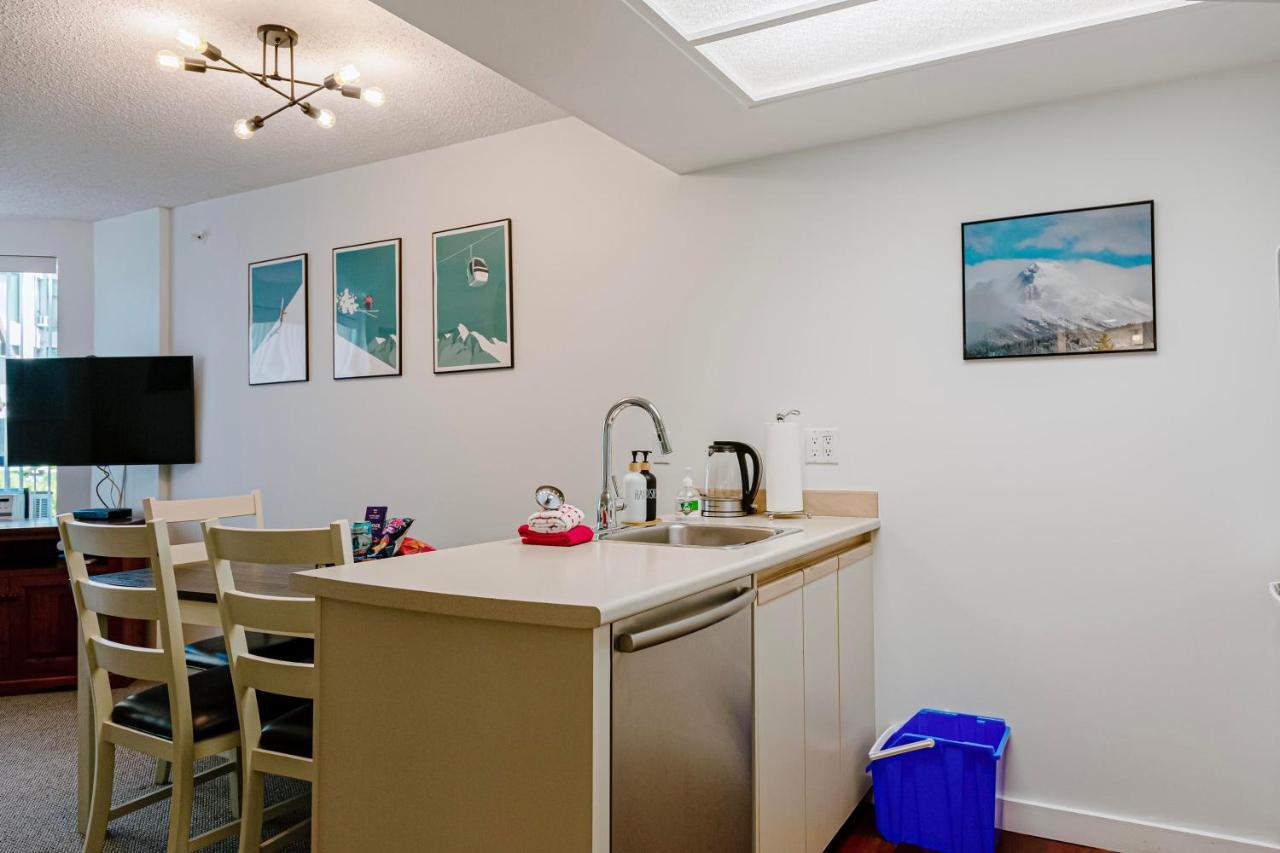 1 Bed Family Friendly On Quiet Blackcomb - Sleeps 5 * Whistler