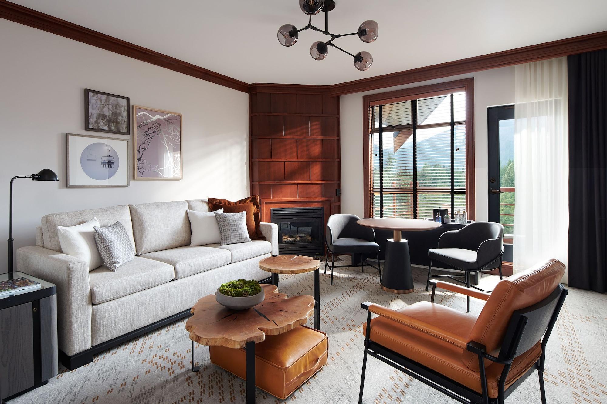 Four Seasons 5* Whistler