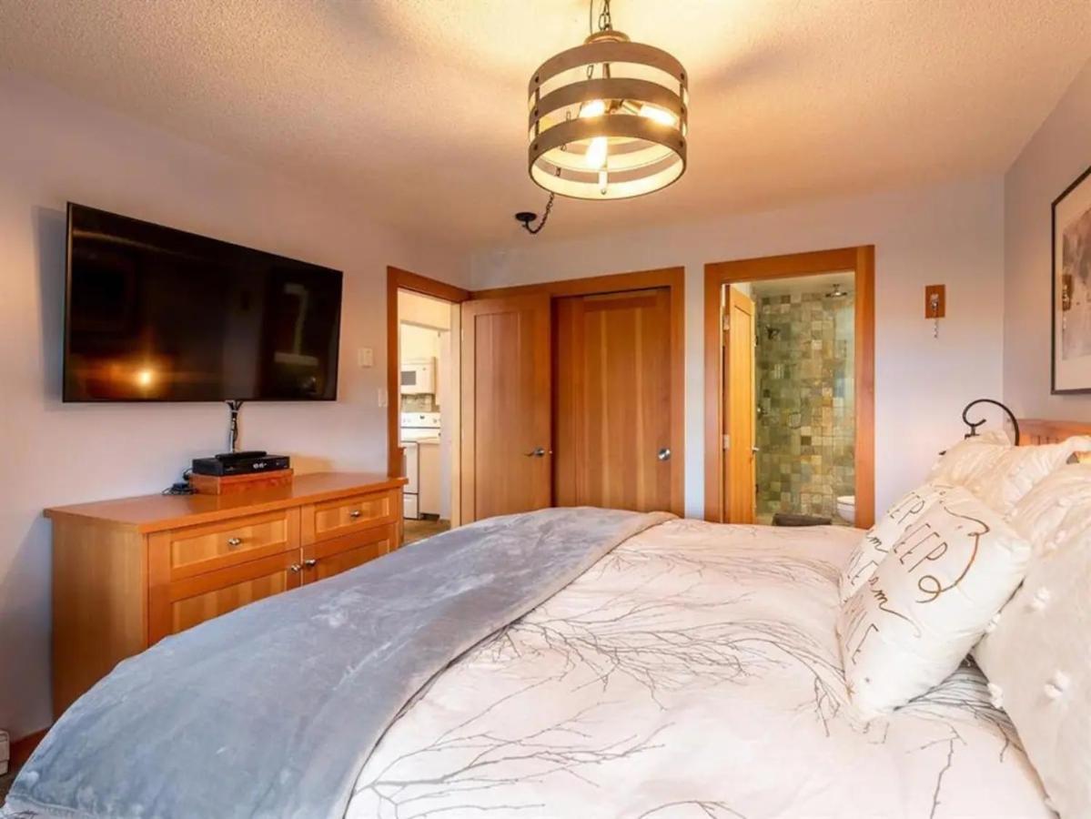 Stunning 2br W Pool, Hot Tub Walk To Everything! Aparthotel