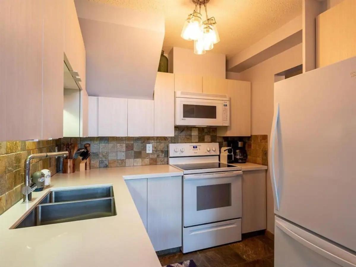 Stunning 2br W Pool, Hot Tub Walk To Everything! Aparthotel *