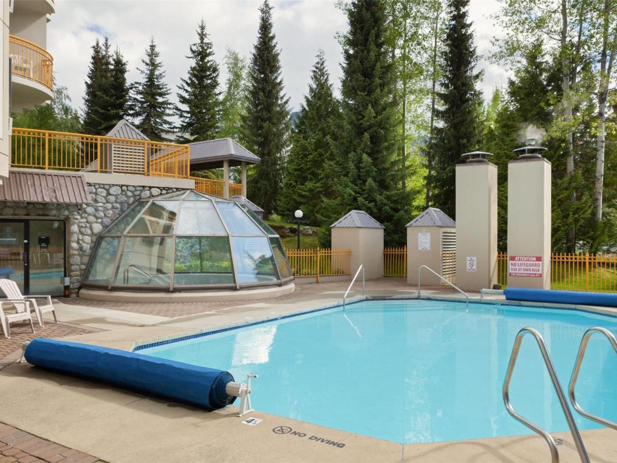 In/out, Steam Shower, Pool, Hot Tub, Sauna * Whistler