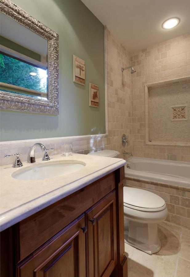 Alpine View | Popular Chalet, Hot Tub, Theatre Room, Stunning Views Whistler