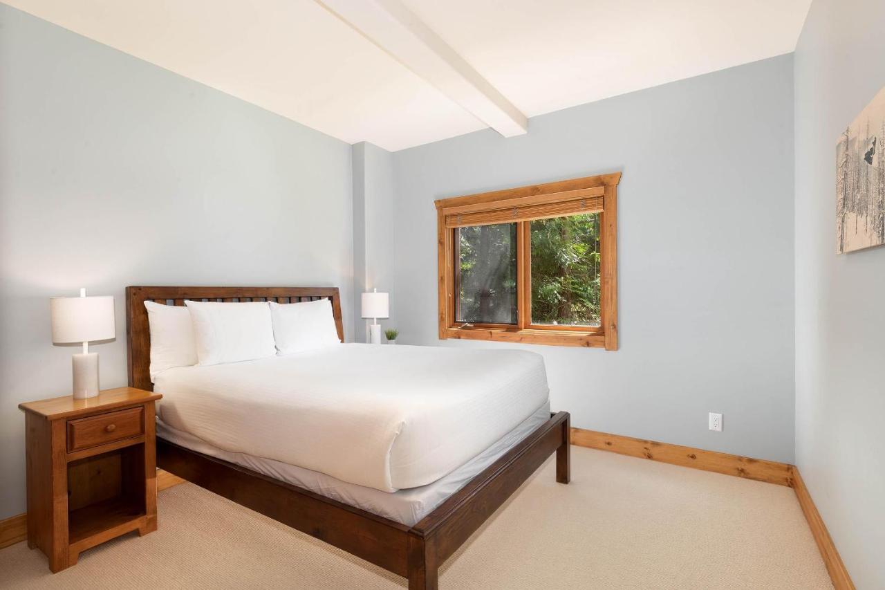 Meadow | Large Family-friendly Chalet, Mountain Views, Fireplace, Hot Tub