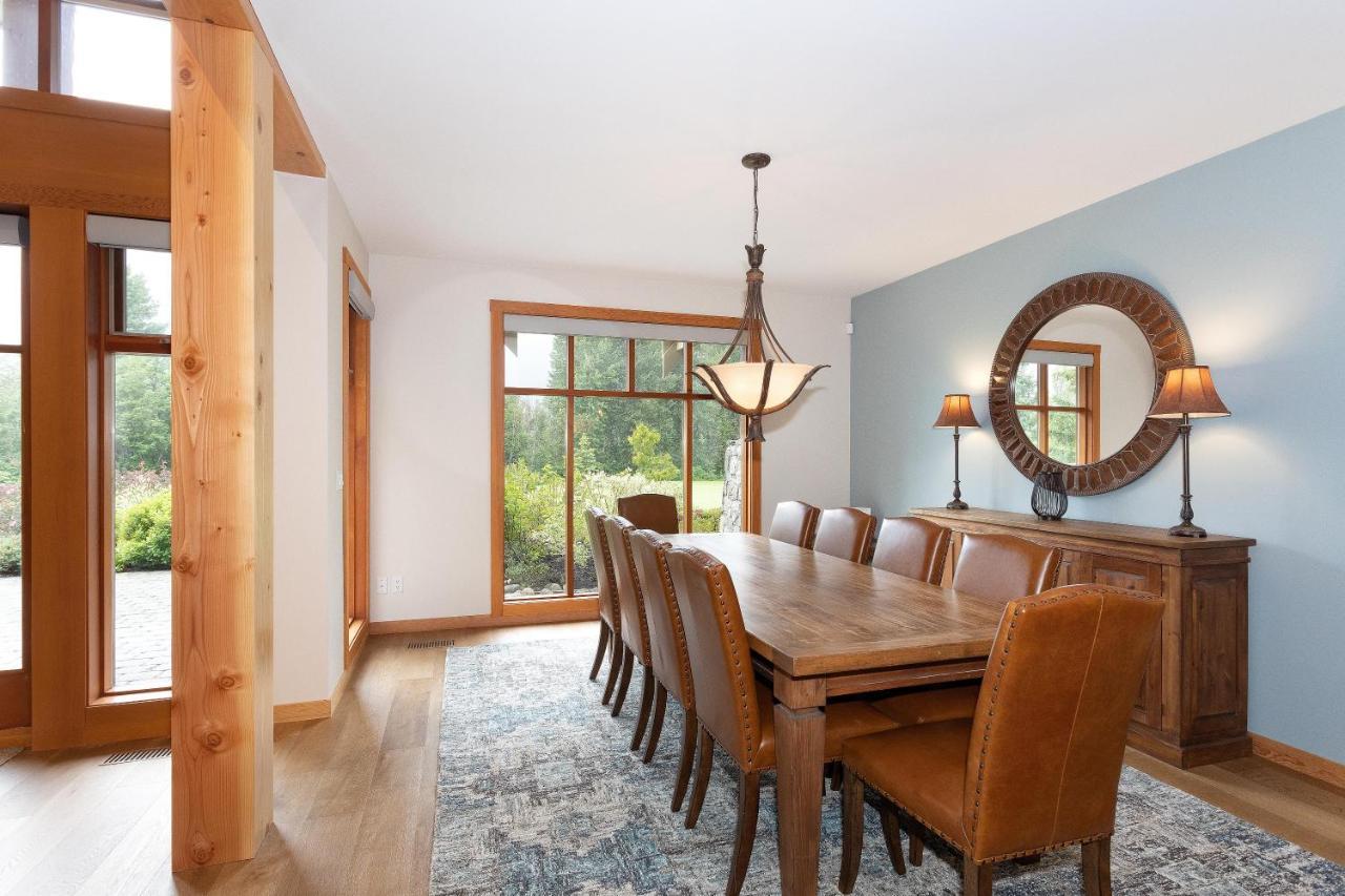Holiday home Goldenwood 8337 | Townhome W/ Panoramic Fairway View, Top-deck Hot Tub, 2 Car Garage