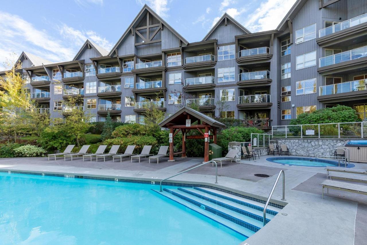 Aspens 466 | Family-friendly Ski-in Ski-out, Three Hot Tubs, Heated Pool * Whistler