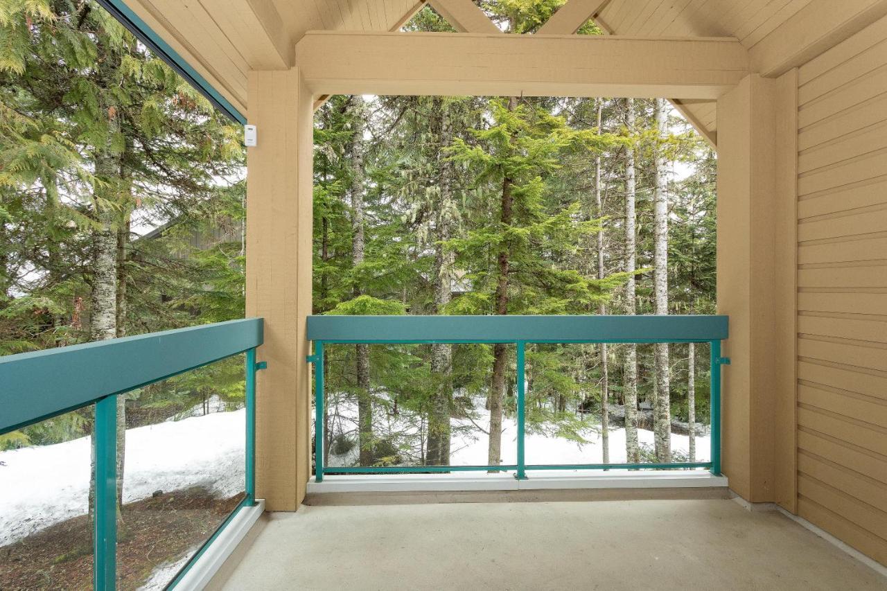 Snowbird 304 | Newly Renovated Townhome Perfect For Families! Hot Tub & Underground Parking * Whistler