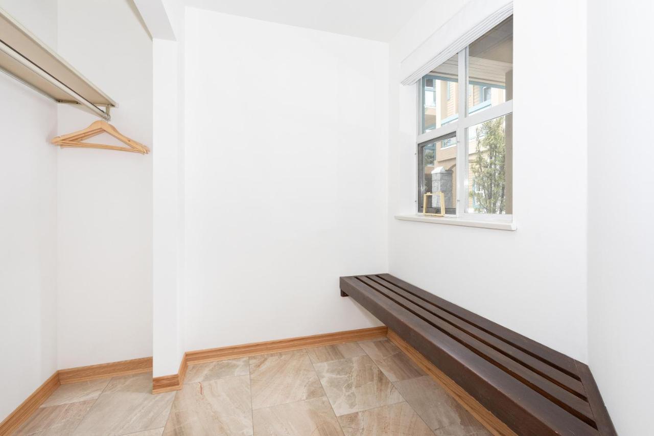 Snowbird 304 | Newly Renovated Townhome Perfect For Families! Hot Tub & Underground Parking Whistler