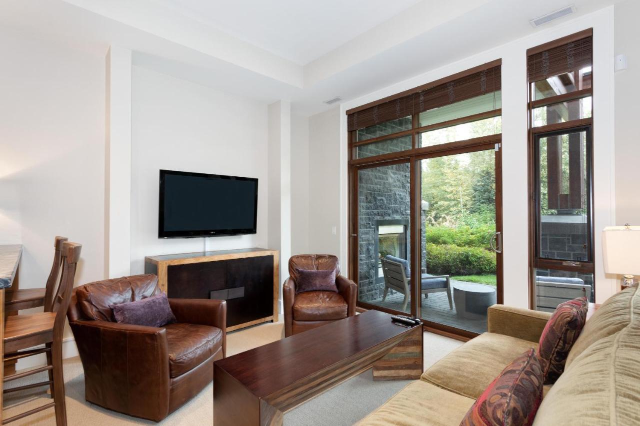 Fitzsimmons Walk 19 | Popular Townhome Near Village With Private Hot Tub & Parking * Whistler
