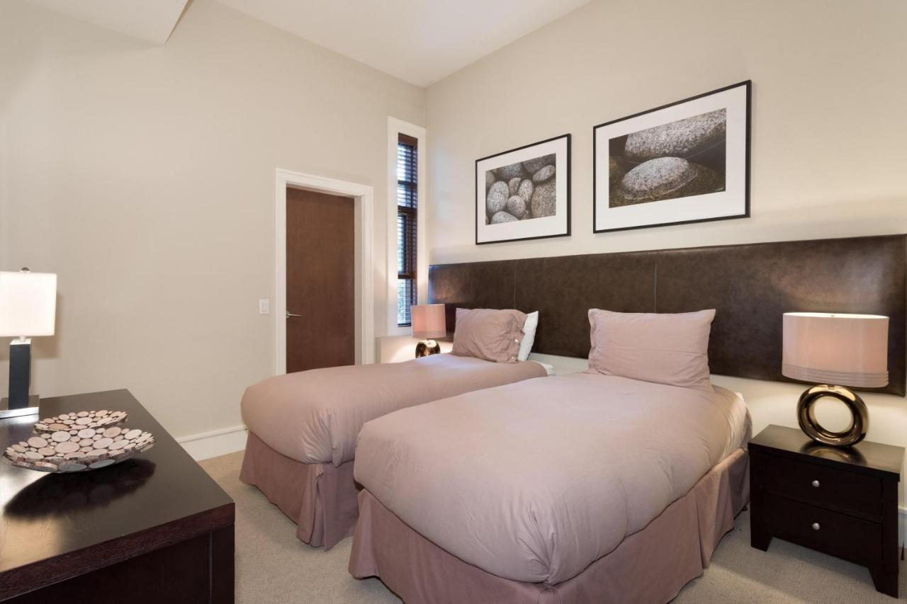 Fitzsimmons Walk 24 | Luxurious Townhome With Mountain Views, Hot Tub & Garage