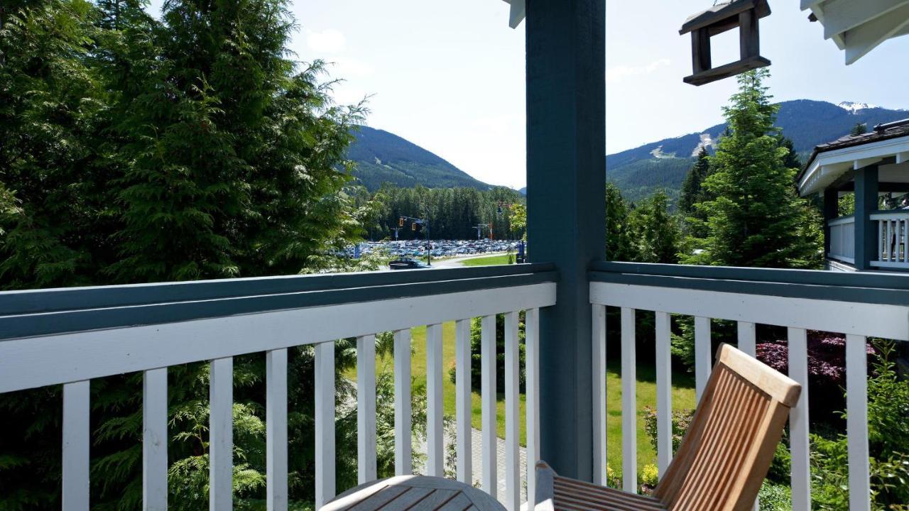 Holiday home Granite Court 407 | Village Townhouse With Fireplace & Views Of Blackcomb Whistler