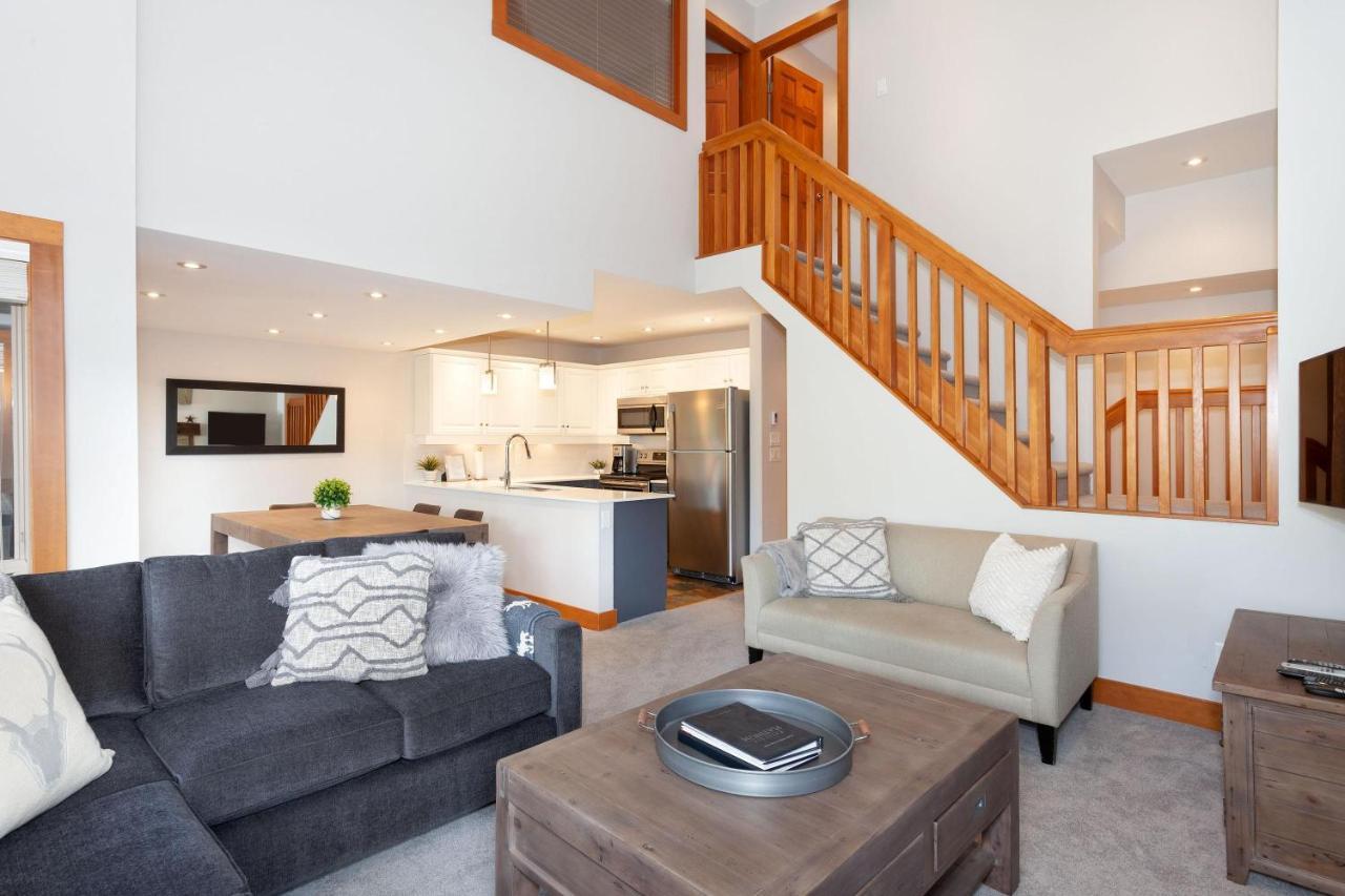 Painted Cliff 25 | Family-sized Ski-in, Ski-out Townhome W/ Shared Hot Tub & Log Fire * Whistler